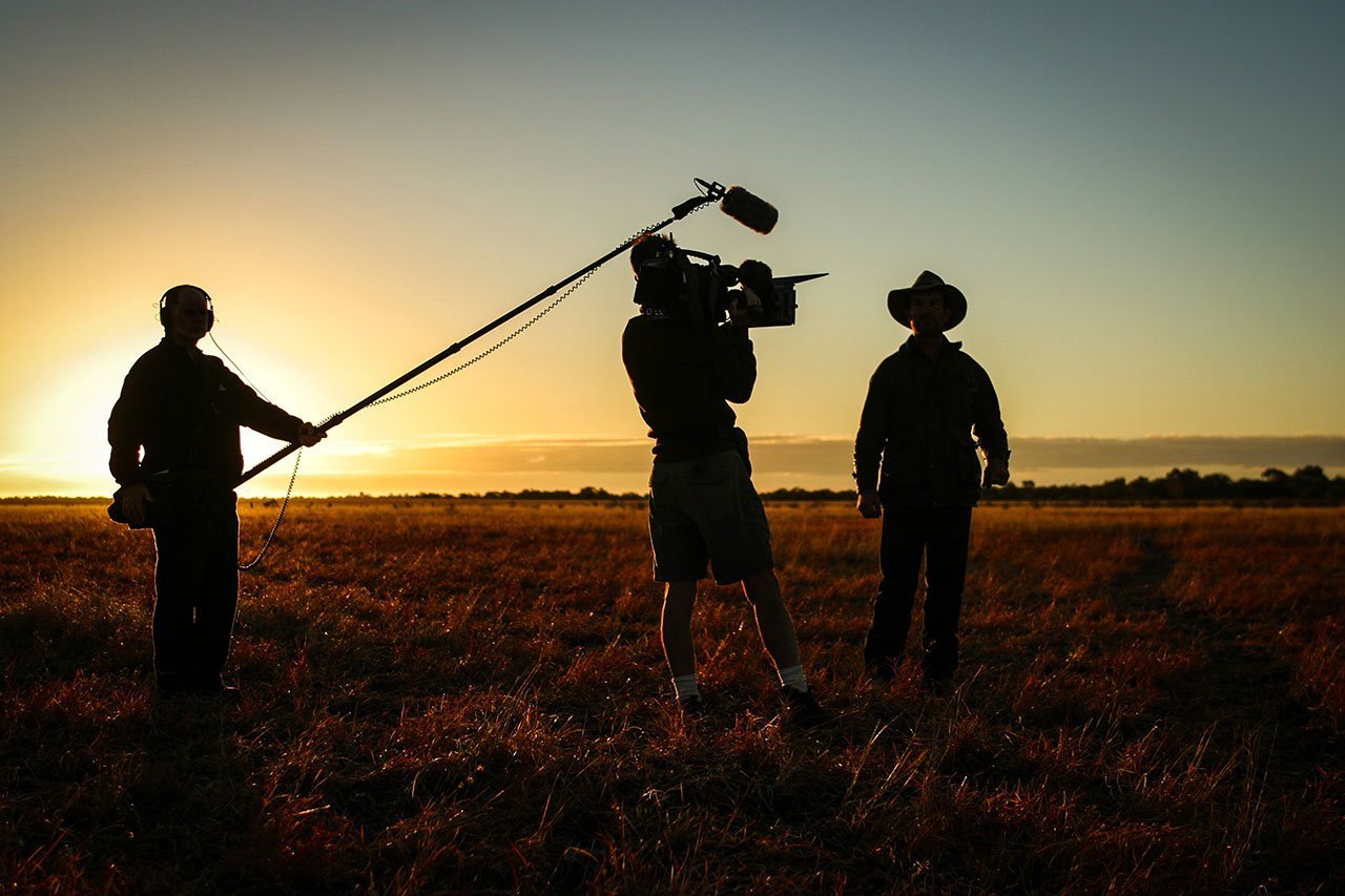 dusk-film-crew-1280